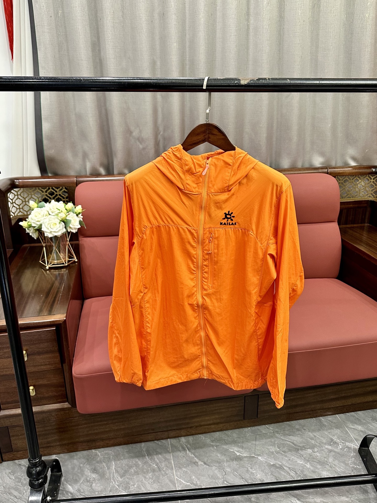 KAILAS COATS model 04